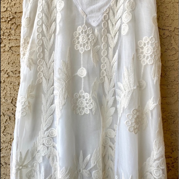 Language, Anthro | Dress w/Lace & Embroidery - Picture 6 of 7
